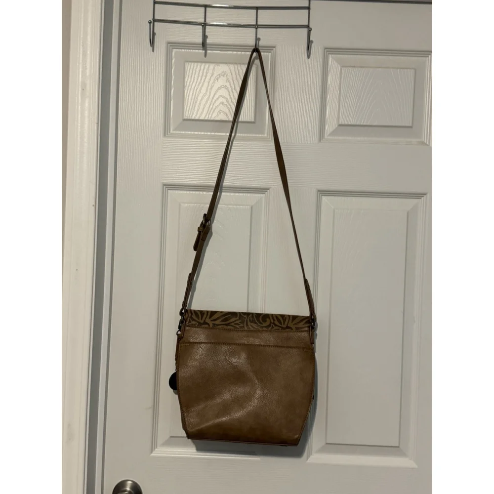 Simply Noelle Shoulder Bag Crossbody Purse Boho Faux Leather Handle Strap 11x10
